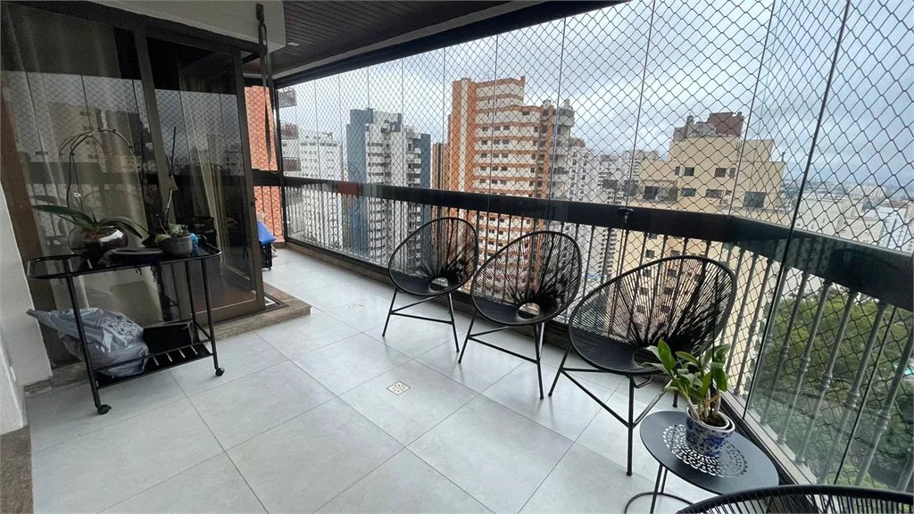 Apartamento à venda com 4 quartos, sendo 2 suítes, em Vila Suzana, São Paulo, SP