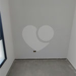 Casa à venda com 2 quartos no condomínio Residencial Oliveira, São Paulo - SP