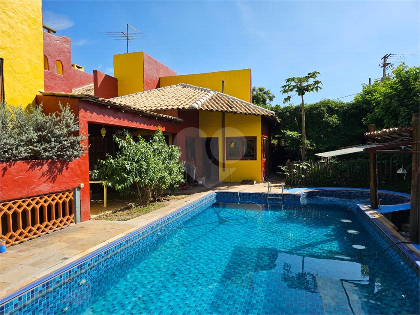 Casa para alugar com 4 suítes no condomínio Il Paradiso, Vinhedo - SP