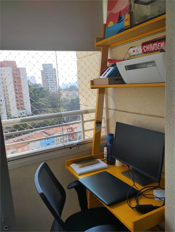 Apartamento à venda com 3 quartos, sendo 1 suíte,  em Jardim Ester Yolanda, São Paulo, SP
