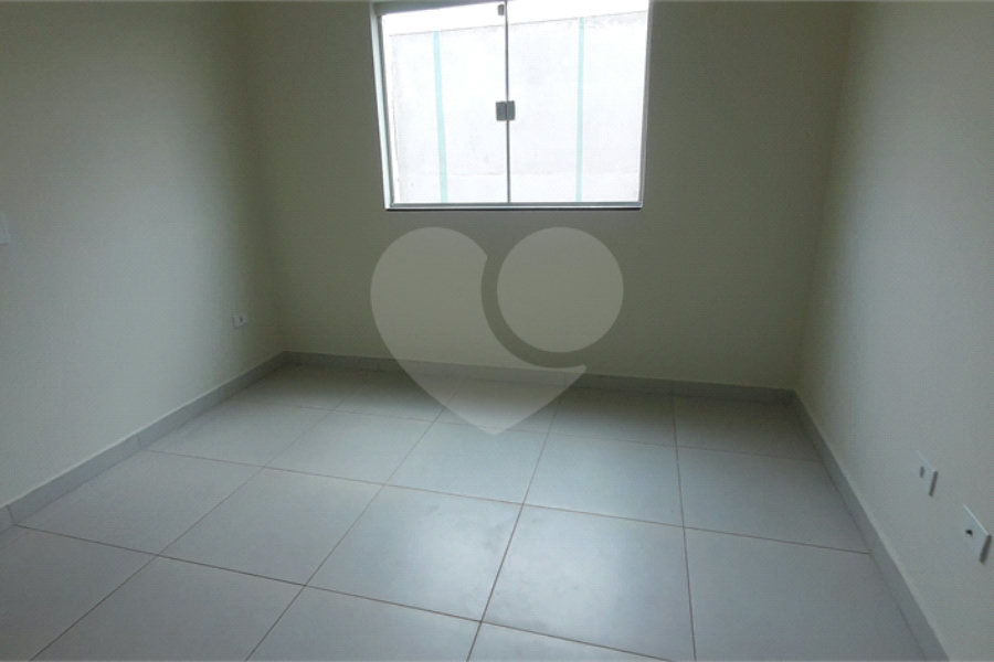 Sobrado à venda com 3 quartos, sendo 1 suíte, em Laranjeiras, Caieiras, SP