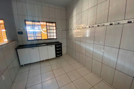 Casa para alugar com 2 quartos, sendo 1 suíte,  em Jardim Brasília, Três Lagoas, MS