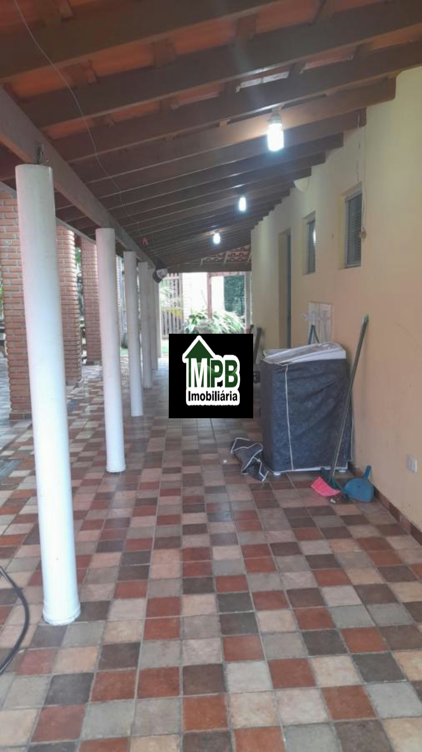 Chácara à venda com 3 quartos, sendo 1 suíte, em Bairro dos Buenos, Piedade, SP