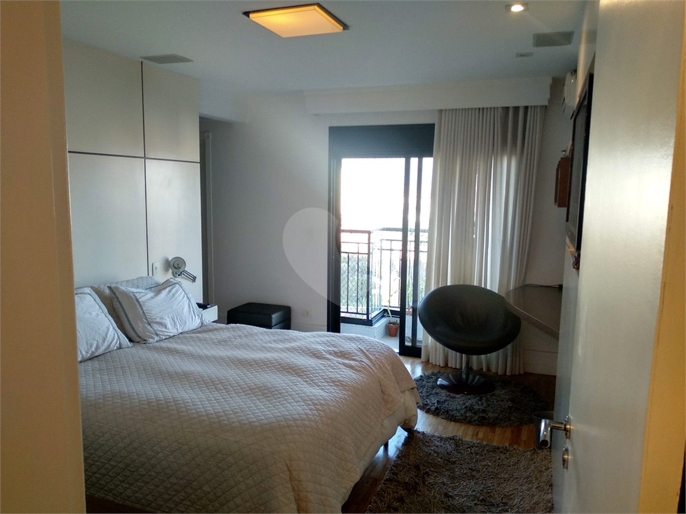 Apartamento à venda com 4 suítes em Jardim Marajoara, São Paulo, SP