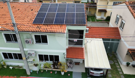 Casa à venda com 2 quartos, sendo 1 suíte,  no condomínio Olympia Park Residence, Rio de Janeiro - RJ