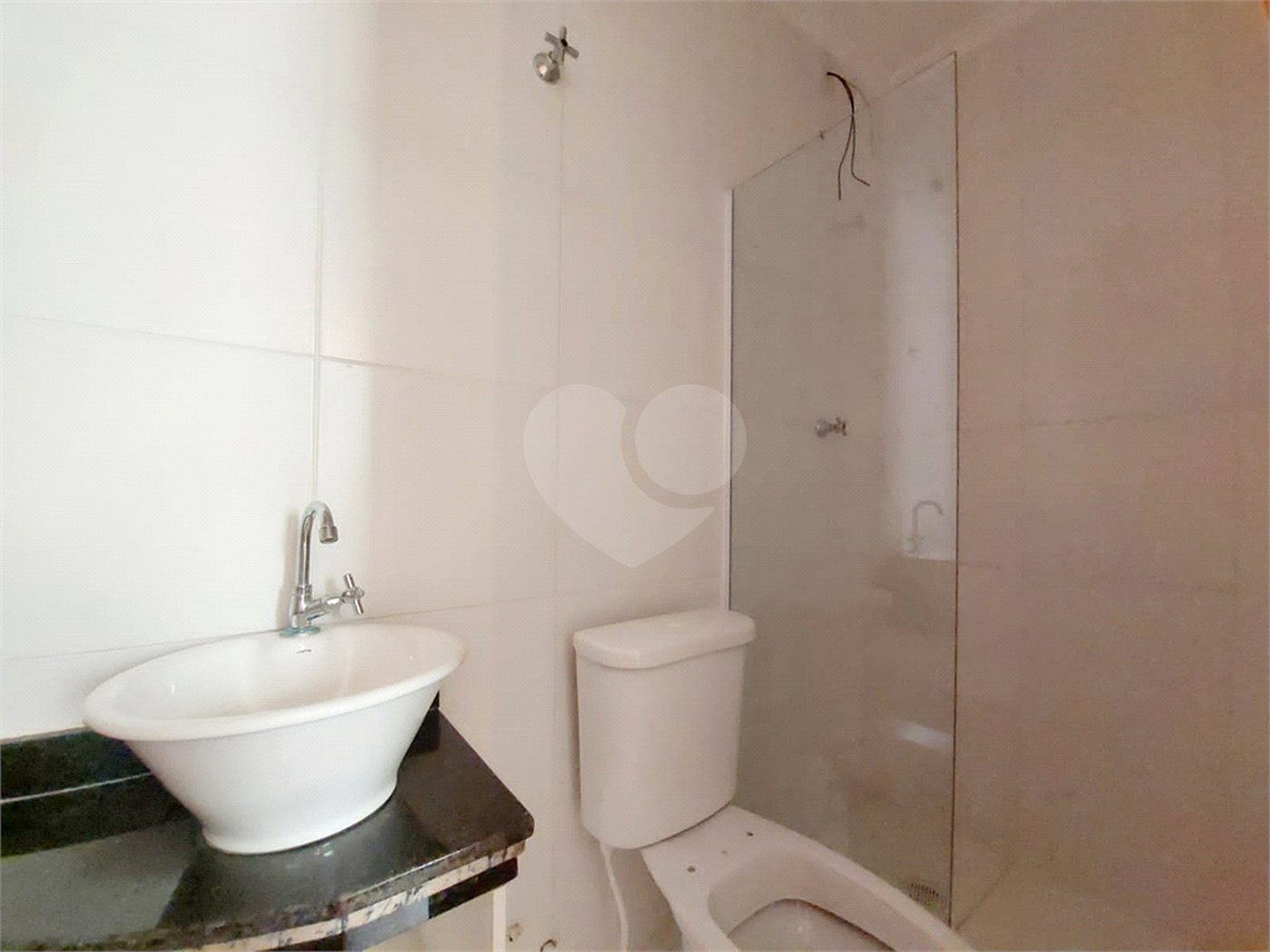 Casa para alugar com 2 suítes no condomínio Residencial Atucuri, São Paulo - SP
