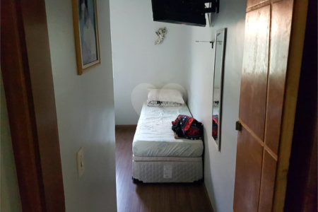 Apartamento à venda com 2 quartos em Vila Vitório Mazzei, São Paulo, SP