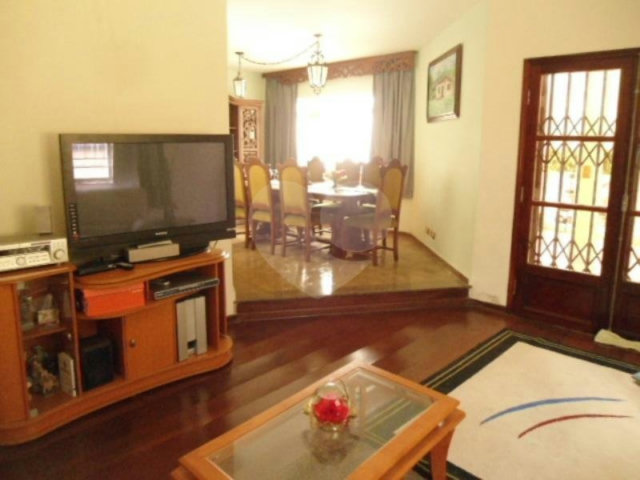 Casa à venda com 3 quartos, sendo 1 suíte,  em Jardim Virginia Bianca, São Paulo, SP