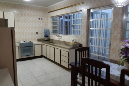 Sobrado à venda com 3 quartos, sendo 1 suíte, em Jardim Franca, São Paulo, SP