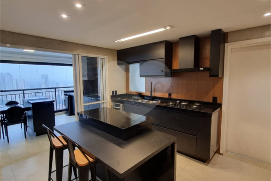 Apartamento à venda com 3 suítes em Santana, São Paulo, SP