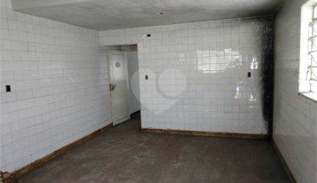 Sobrado à venda com 2 quartos em Vila Alexandria, São Paulo, SP