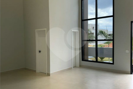 Casa à venda com 3 suítes no condomínio Jardim Residencial Dona Maria Candida, Indaiatuba - SP