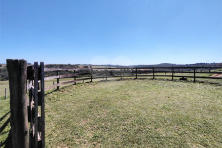 Fazenda para alugar com 3 quartos em Vila Santana, Itapetininga, SP