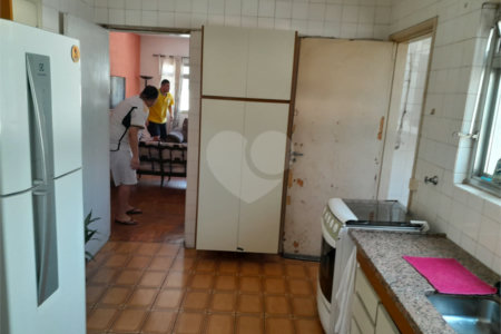 Apartamento à venda com 3 quartos em Santo Amaro, São Paulo, SP