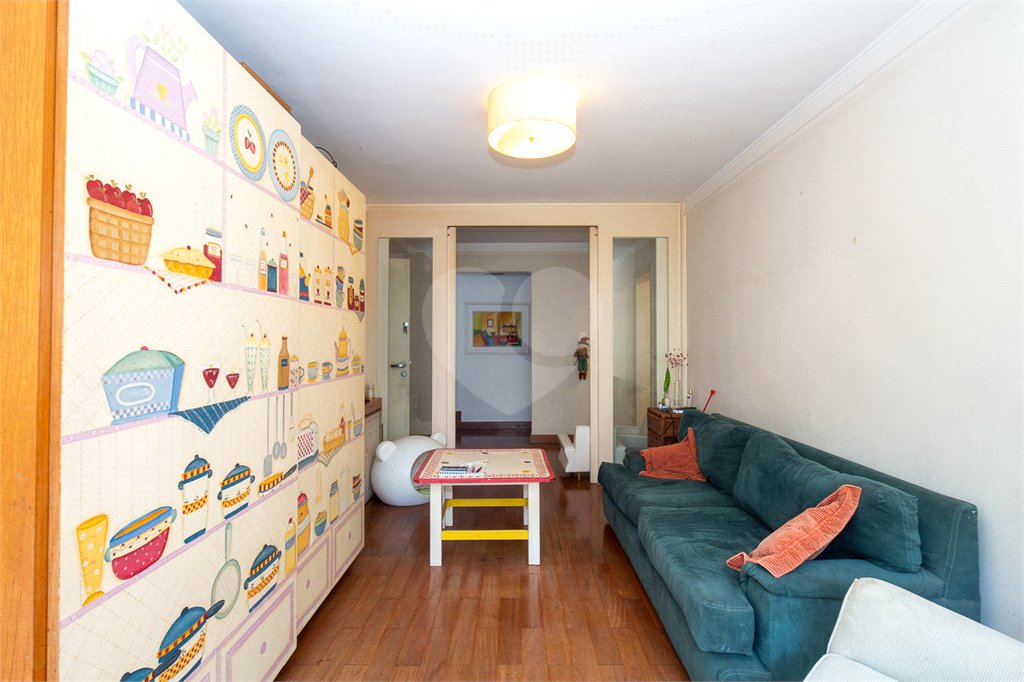 Apartamento à venda com 3 quartos, sendo 2 suítes,  em Alto da Boa Vista, São Paulo, SP