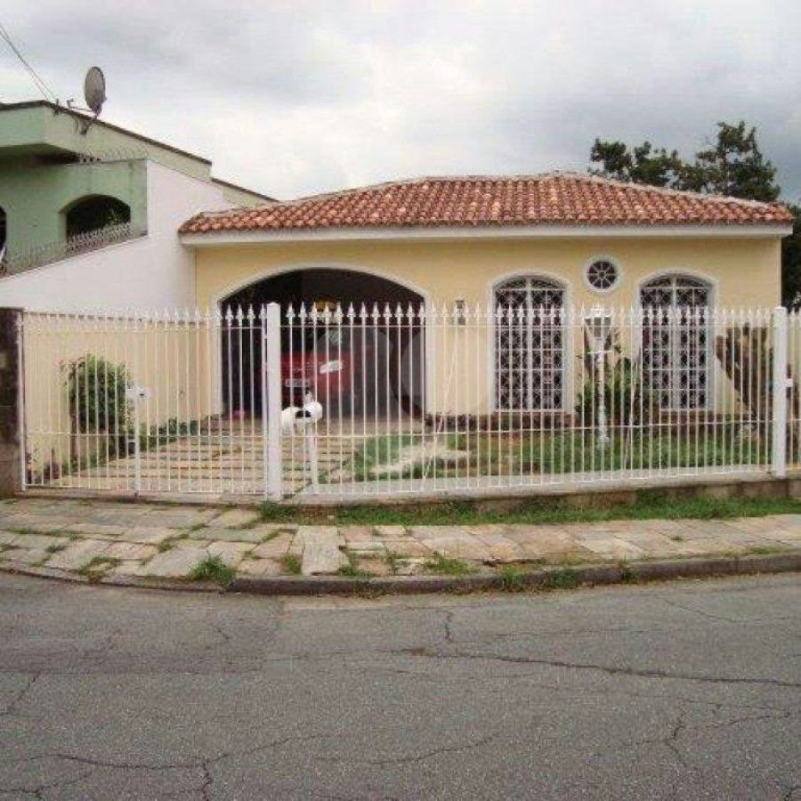 Casa Térrea à venda com 3 quartos, sendo 1 suíte, em Tucuruvi, São Paulo, SP