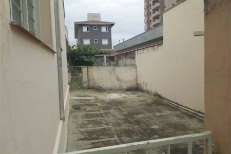 Casa térrea a venda no centro de São Carlos com 3 quartos