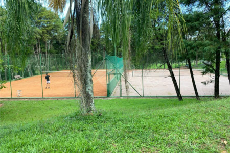 Casa à venda com 4 quartos, sendo 3 suítes,  no condomínio Jardim das Palmeiras, Bragança Paulista - SP
