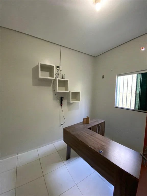 Casa para alugar com 3 quartos, sendo 1 suíte, em Açucena, Balsas, MA