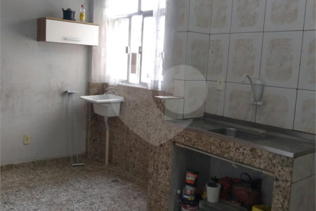 Apartamento à venda com 2 quartos em Marechal Hermes, Rio de Janeiro, RJ