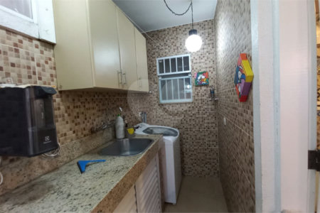 Casa à venda com 3 quartos, sendo 1 suíte, em Jardim Esmeralda, São Paulo, SP