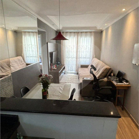 Apartamento à venda com 2 quartos, sendo 1 suíte, em Jardim Rosa de Franca, Guarulhos, SP