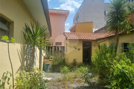 Casa Térrea à venda com 4 quartos em Vila Nivi, São Paulo, SP