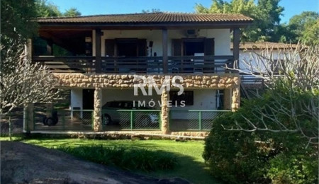 Casa à venda com 2 quartos, sendo 1 suíte,  em Condomínio Monte Belo, Salto, SP