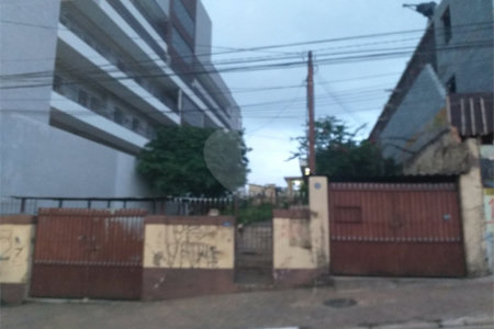 Terreno à venda com 3 quartos em Chora Menino, São Paulo, SP