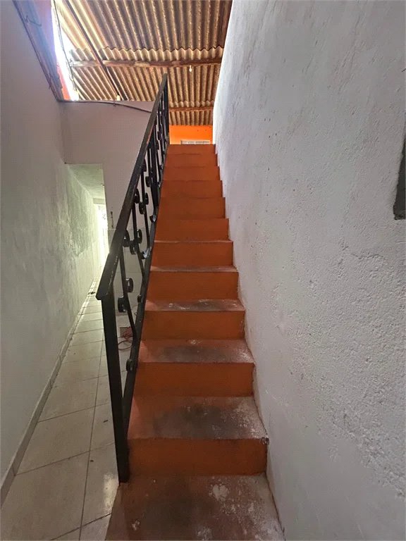 Sobrado à venda com 4 quartos, sendo 2 suítes, em Parque Sonia, São Paulo, SP