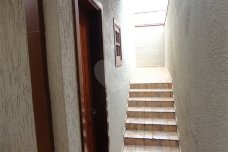 Casa à venda com 3 quartos, sendo 1 suíte, em Santa Marina, Valinhos, SP
