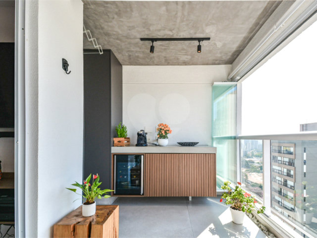 Apartamento à venda com 2 quartos, sendo 1 suíte,  em Campo Belo, São Paulo, SP