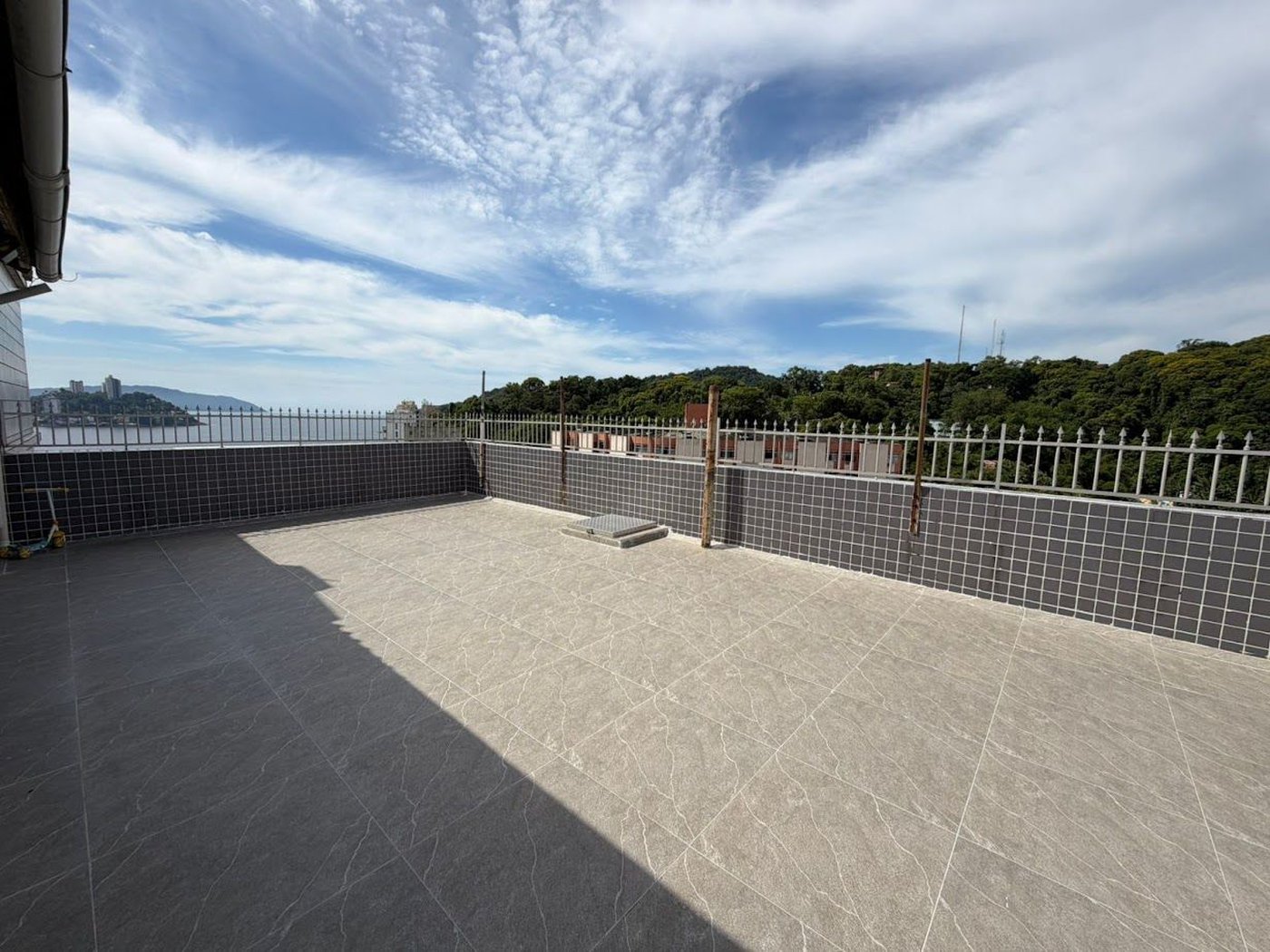 Apartamento com 1 dormitório à venda, 120 m² por R$ 350.000,00 - Centro - São Vicente/SP