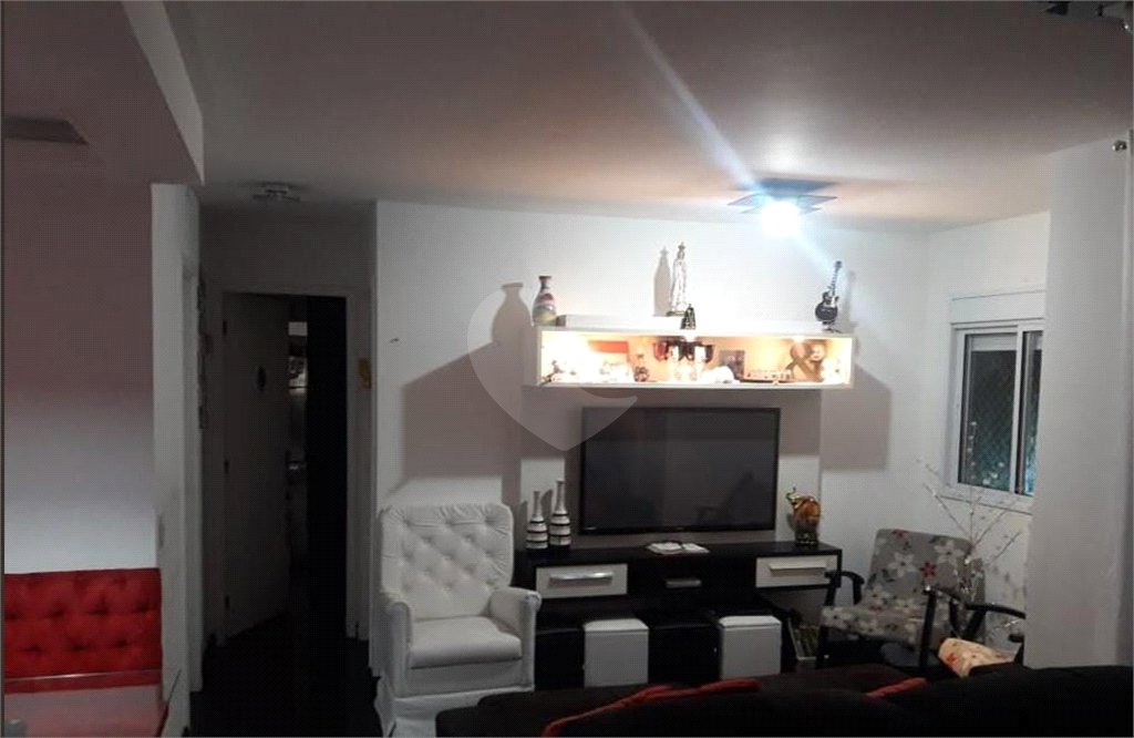 Apartamento à venda com 2 quartos, sendo 1 suíte,  em Jardim Parque Morumbi, São Paulo, SP