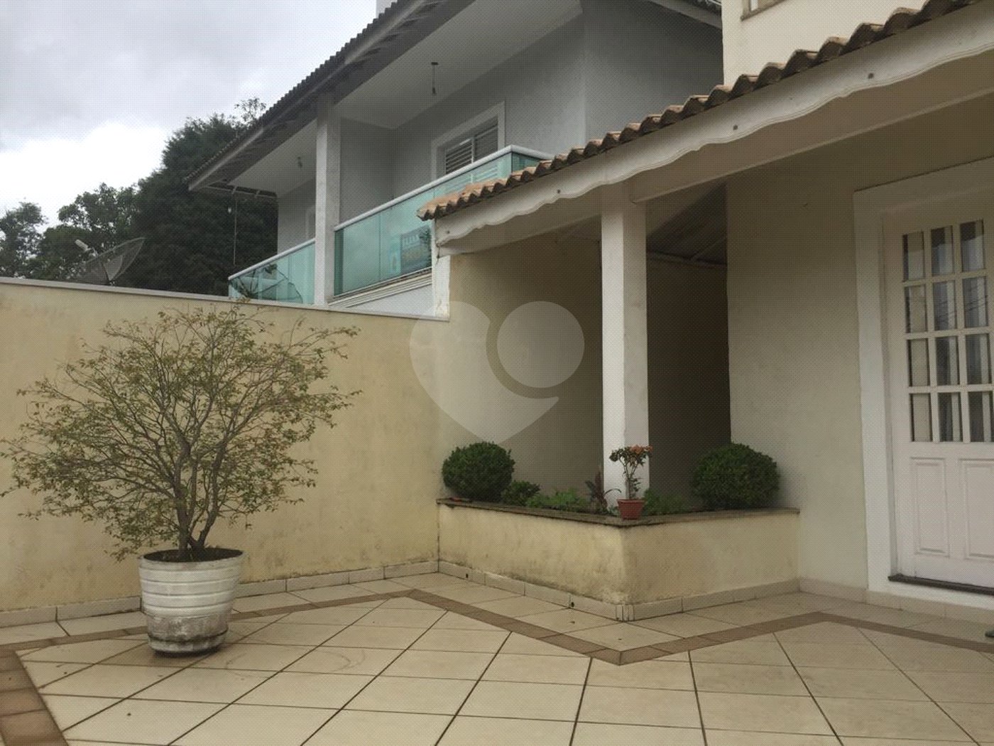 Sobrado à venda com 3 suítes em Tremembé, São Paulo, SP
