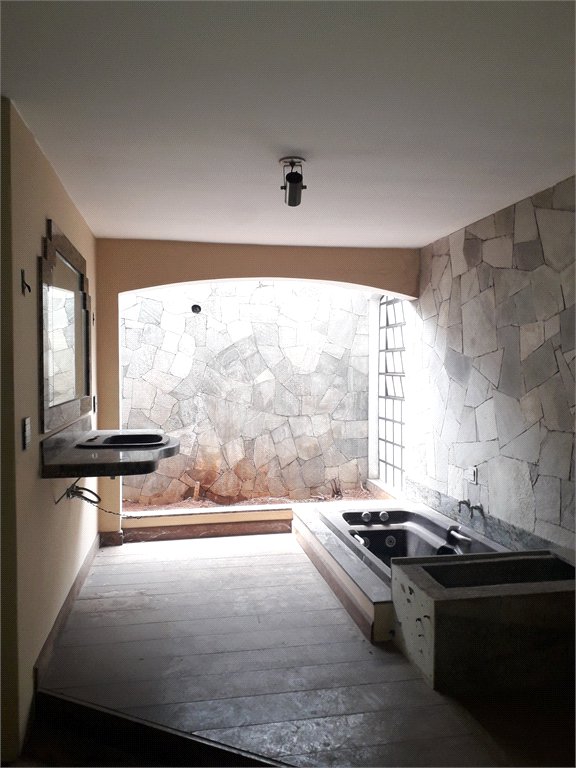 Casa para alugar com 3 quartos em Santana, São Paulo, SP