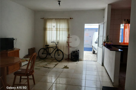 Casa à venda com 3 suítes em Residencial Parque dos Sinos, Jacareí, SP