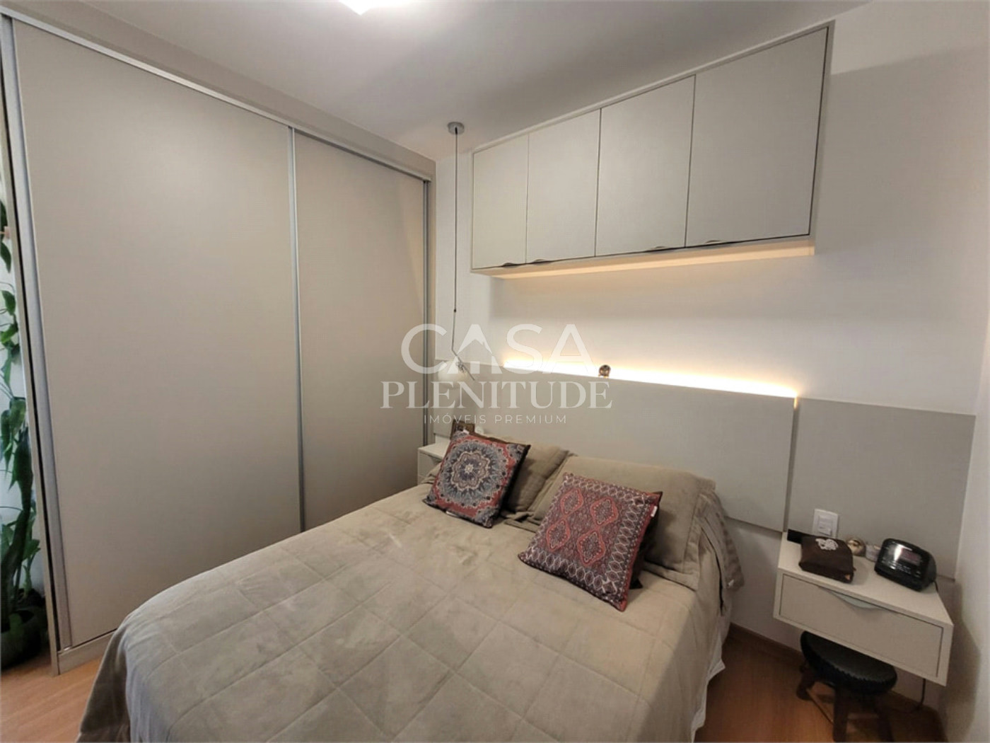 Apartamento à venda com 2 quartos, sendo 1 suíte,  em Parque Campolim, Sorocaba, SP