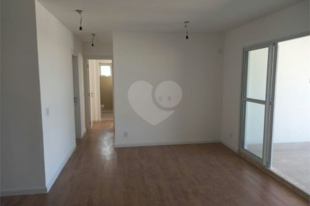 Apartamento à venda com 3 suítes em Jardim Caravelas, São Paulo, SP