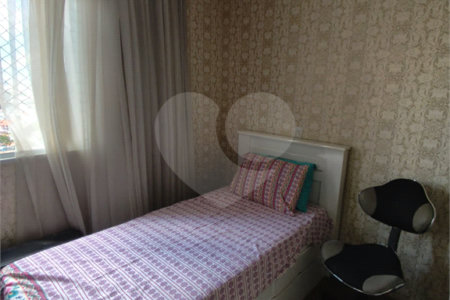 Apartamento à venda com 2 quartos, sendo 1 suíte,  em Jardim Consórcio, São Paulo, SP