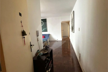 Apartamento à venda com 2 quartos, sendo 1 suíte,  em Cerqueira César, São Paulo, SP