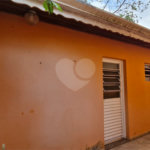 Casa para alugar com 3 quartos, sendo 1 suíte, no condomínio Santa Mônica, Atibaia - SP