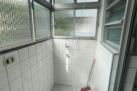 Apartamento à venda com 2 quartos em Vila Inglesa, São Paulo, SP