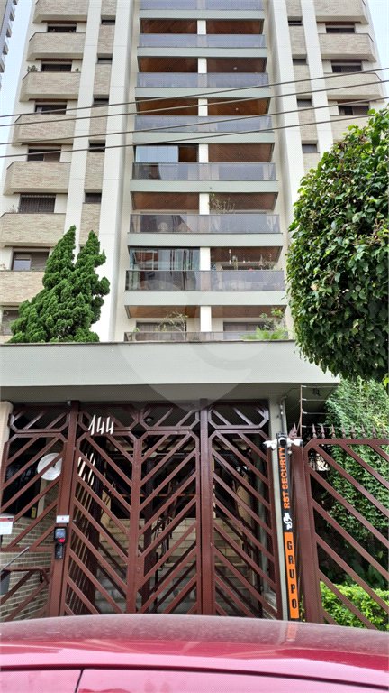 Apartamento à venda ou para alugar com 3 quartos, sendo 1 suíte, em Vila Regente Feijó, São Paulo, SP