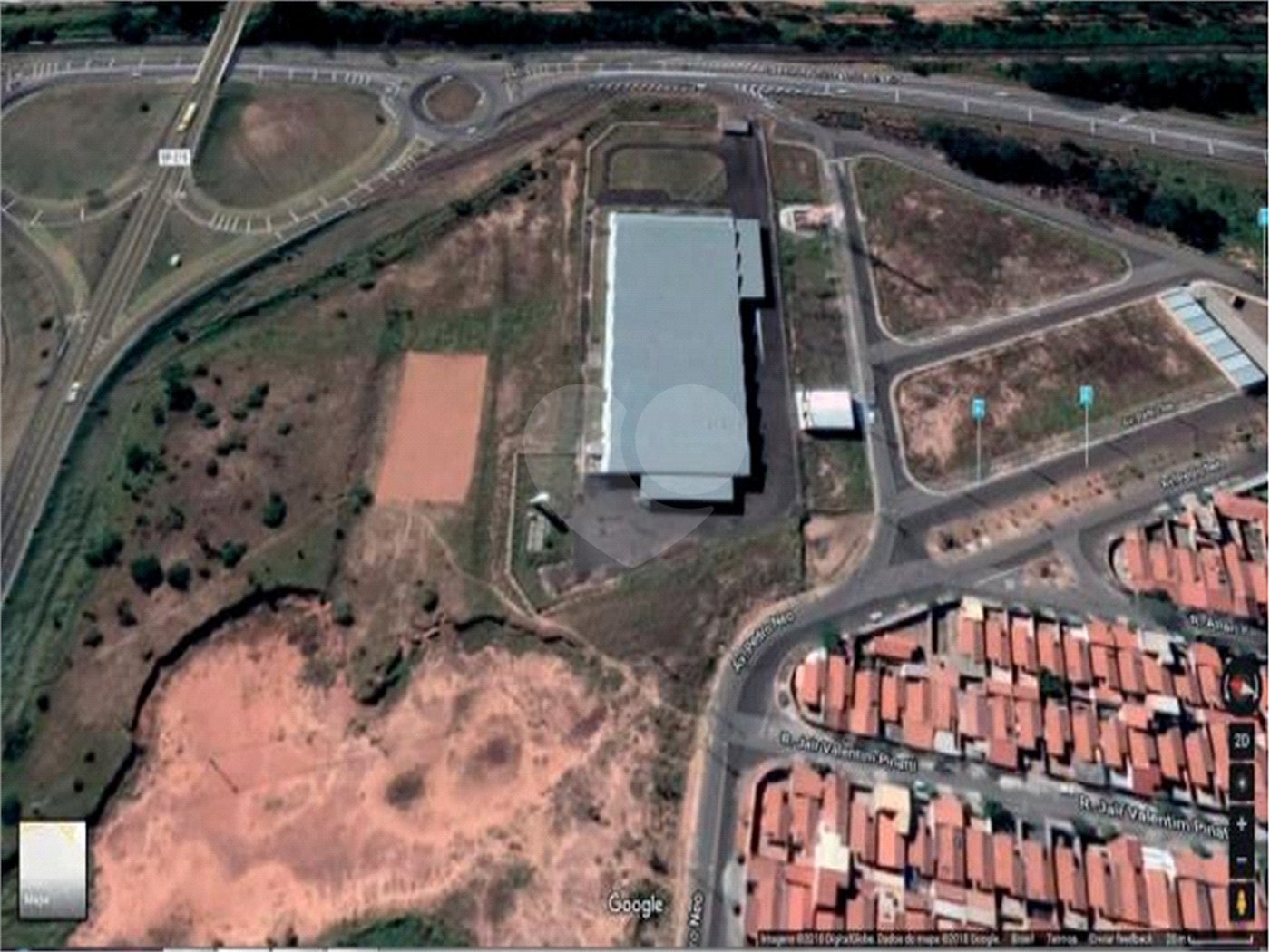 Galpão Comercial .