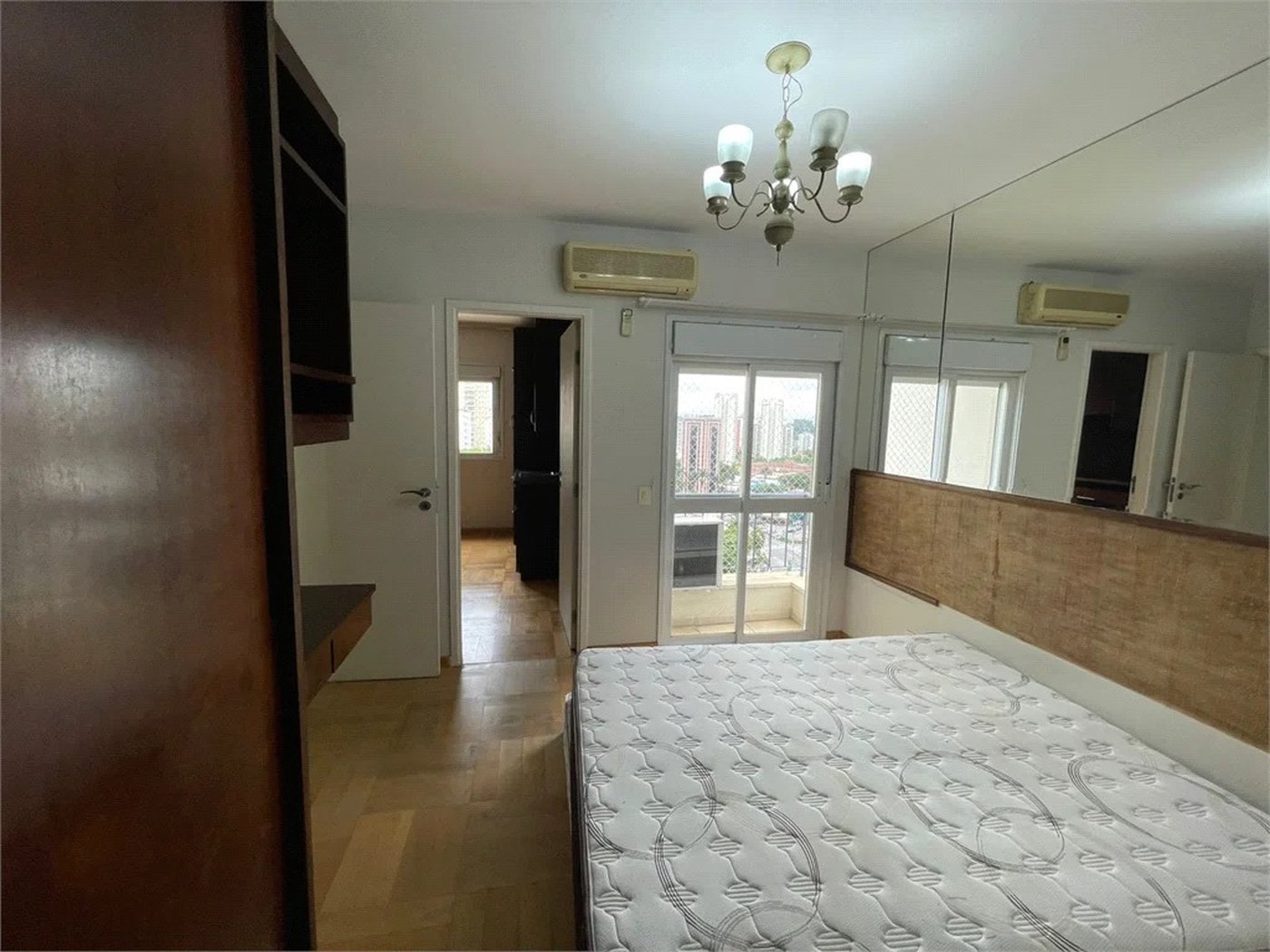 Apartamento à venda ou para alugar com 3 suítes em Morumbi, São Paulo, SP