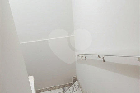 Casa à venda com 3 quartos, sendo 1 suíte, em Vila Roque, São Paulo, SP