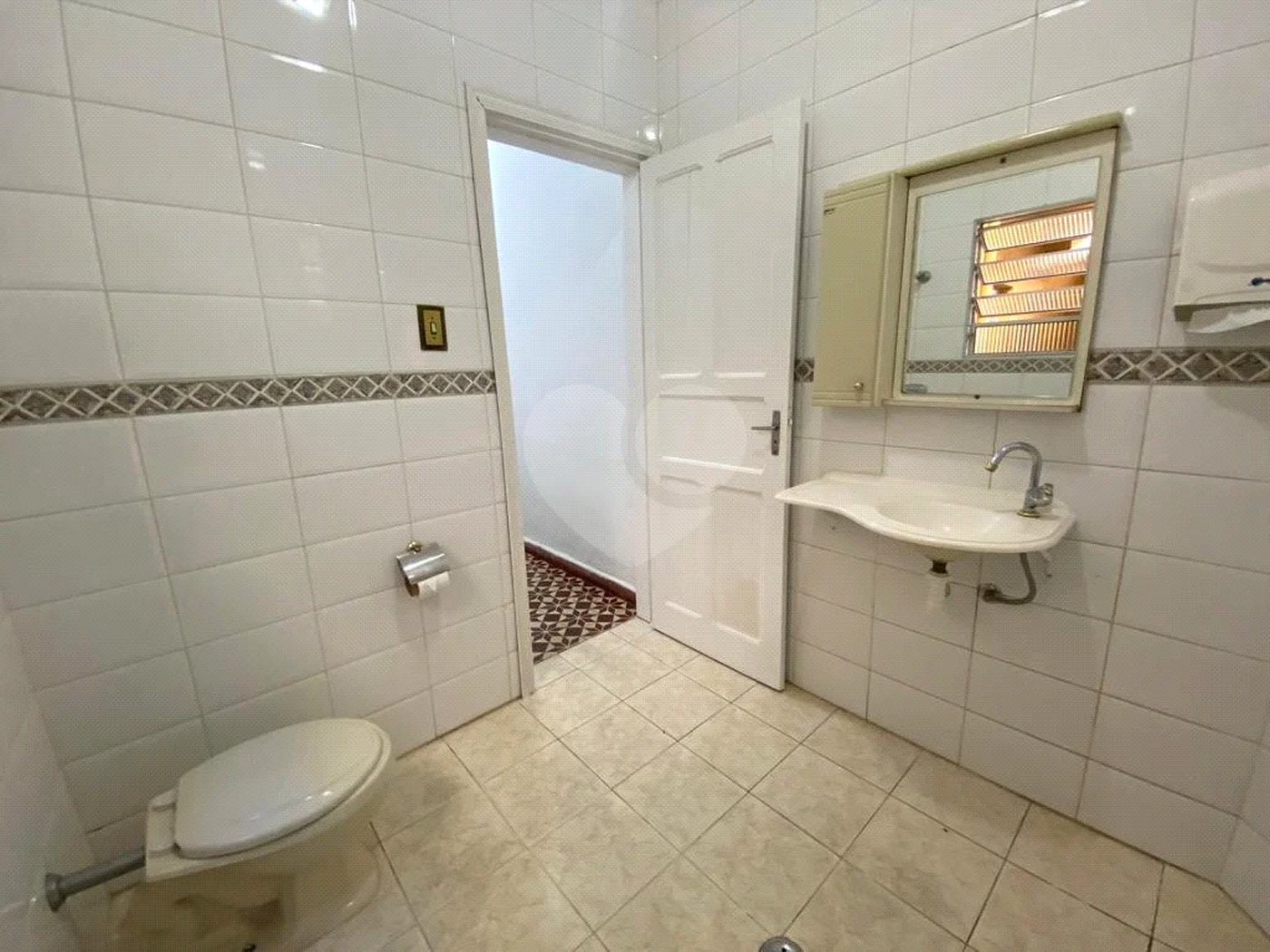 Sobrado para alugar em Vila Romana, São Paulo, SP