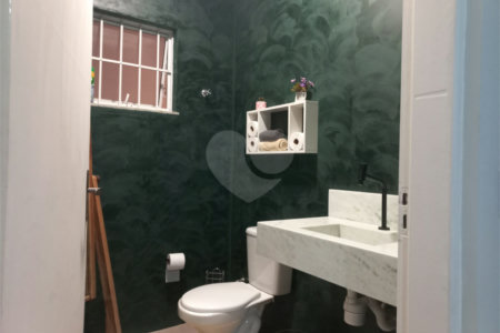 Sobrado à venda com 3 quartos, sendo 1 suíte,  em Villa Di Cesar, Mogi das Cruzes, SP