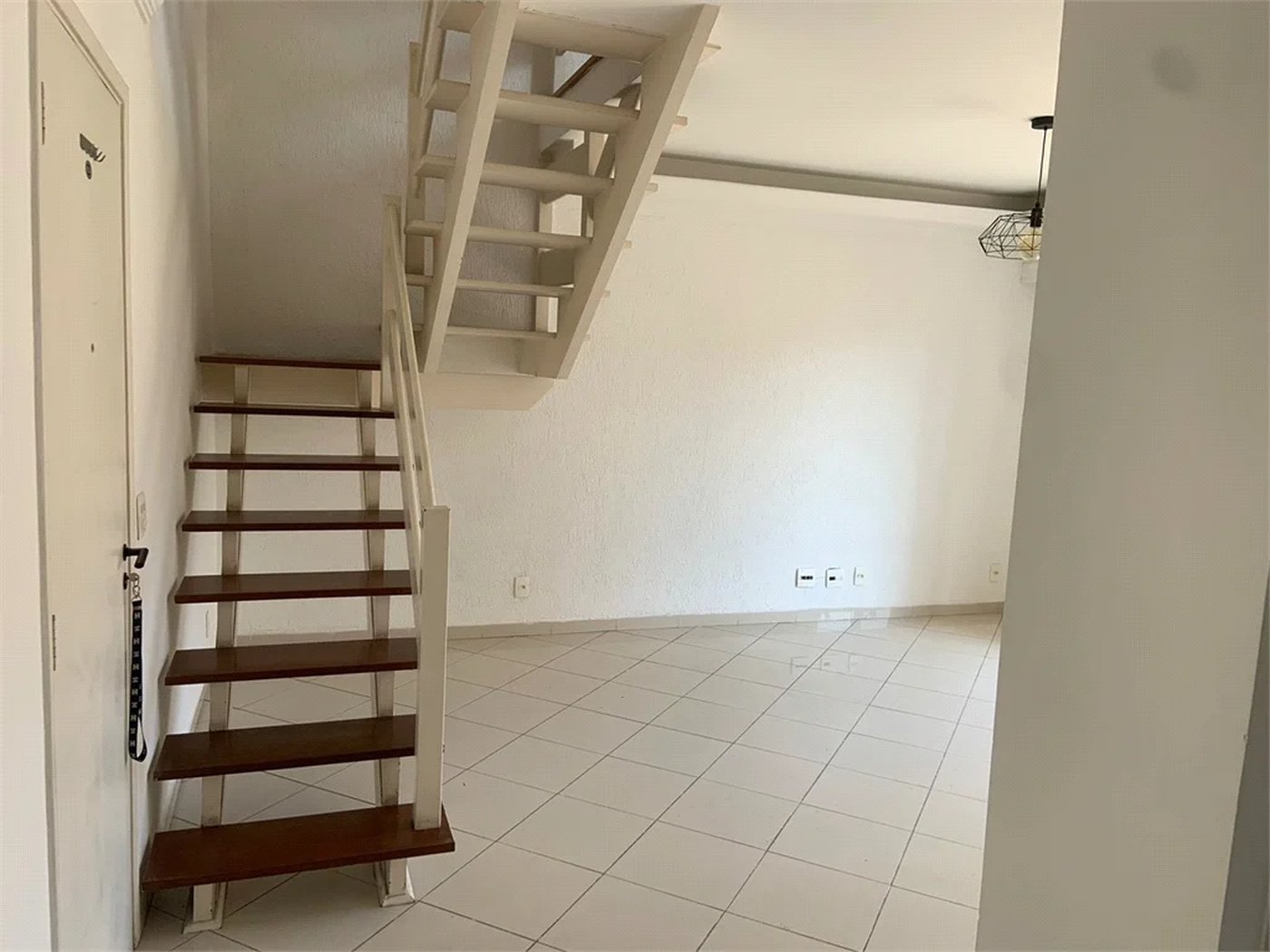 Apartamento à venda com 1 suíte em Jardim das Bandeiras, São Paulo, SP